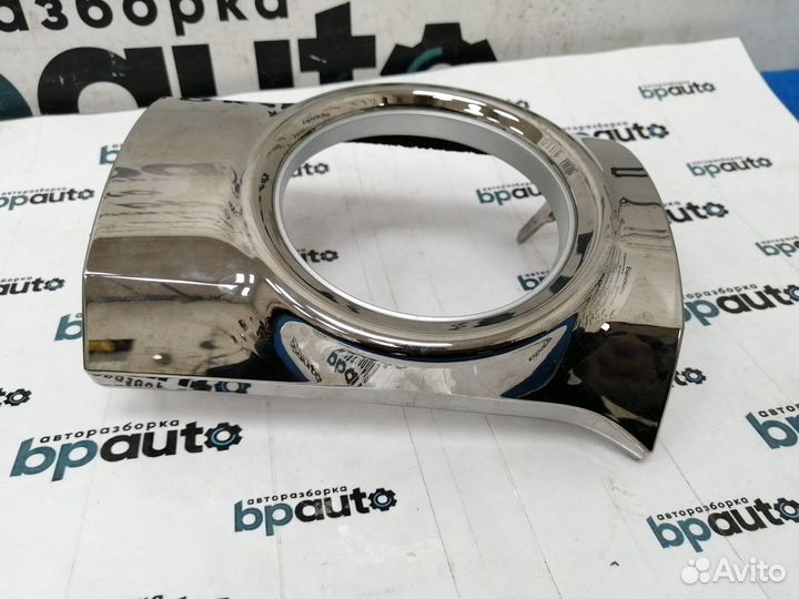 Накладка птф правая 52127-60130 Lexus LX570 LX450D