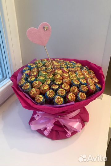 Букет из чупа-чупсов