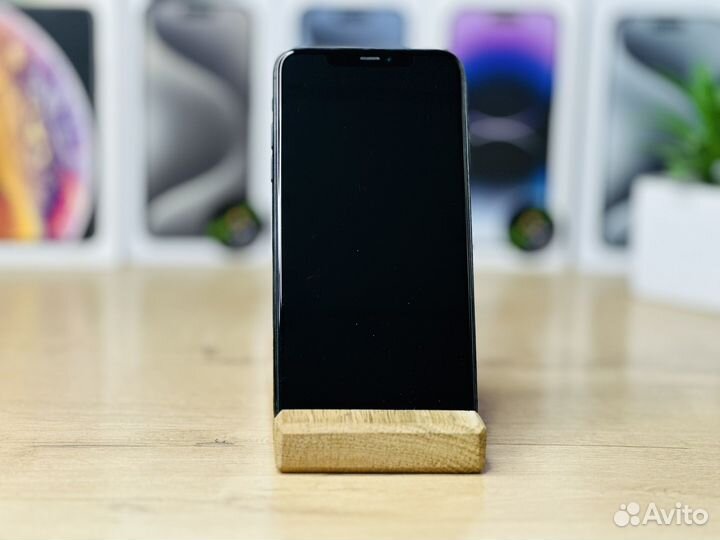 iPhone 11 Pro Max, 64 ГБ
