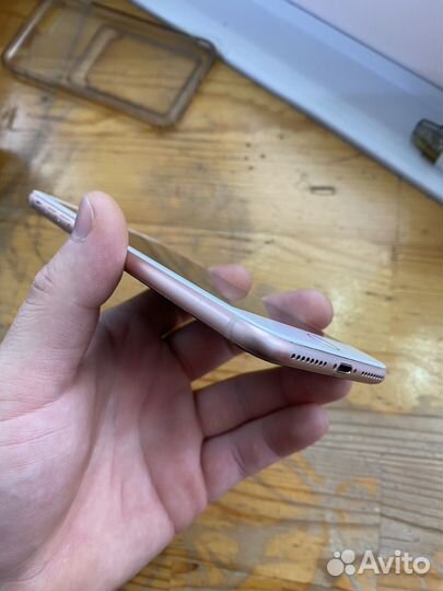 iPhone 8 Plus, 64 ГБ