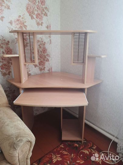 Компьютерный стол бу