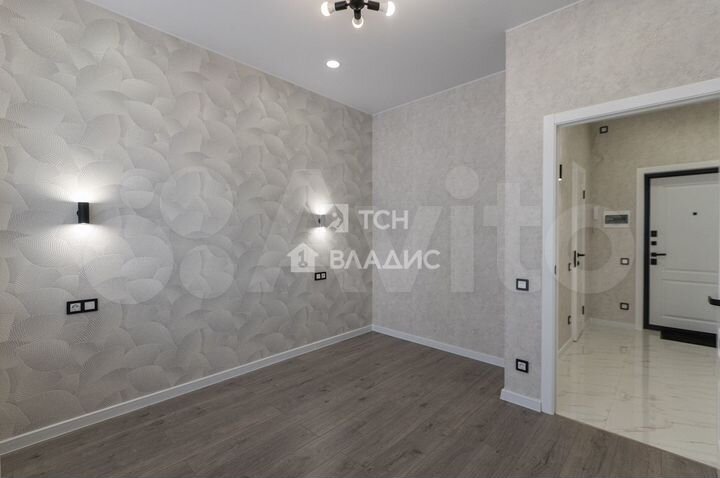 2-к. квартира, 42 м², 18/22 эт.