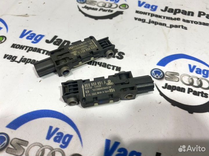 Датчик ускорения Audi A4 B7 BWE 2007