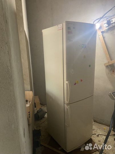 Холодильник LG GA-E409ueqa