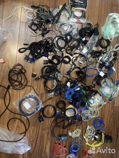 Кабель разные провода