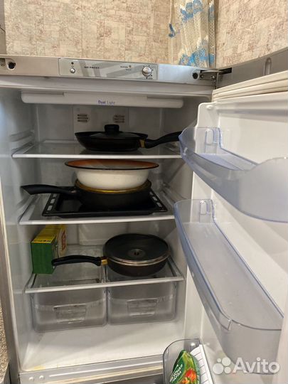 Холодильник на запчасти