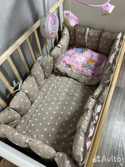 Бортики в кроватку+одеялко