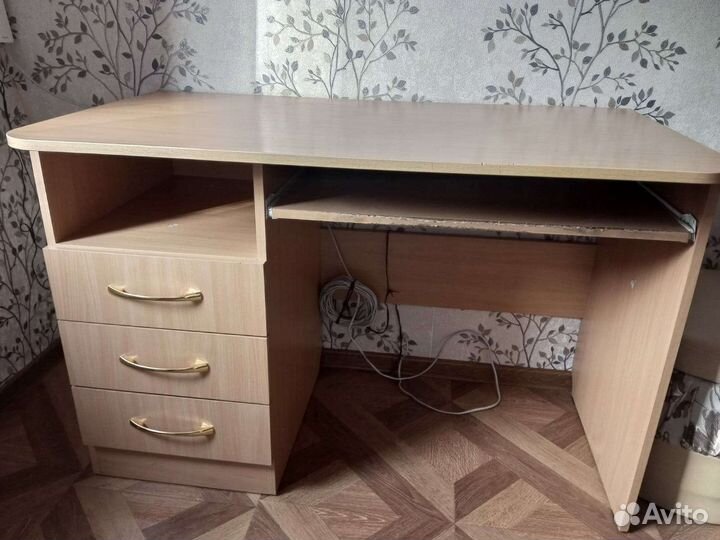 Компьютерный стол бу