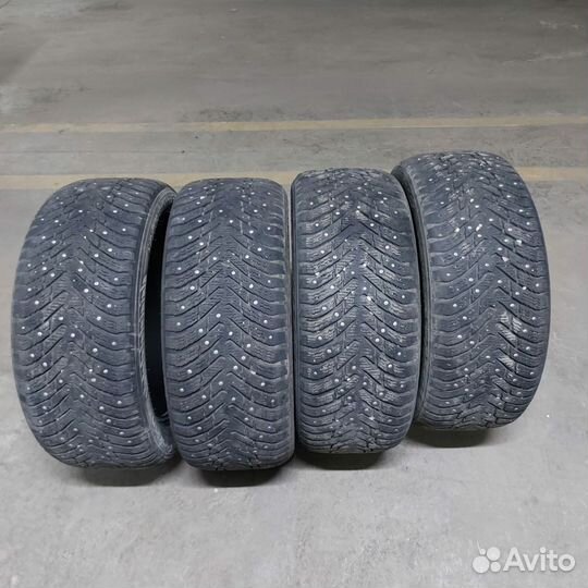 Nokian Tyres Hakkapeliitta 8 225/50 R17