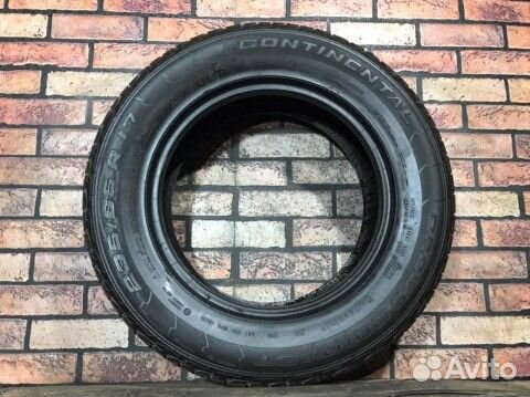 Continental ContiCrossContact UHP 235/65 R17