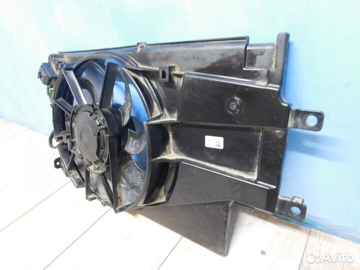 Вентилятор радиатора LADA Granta 2011