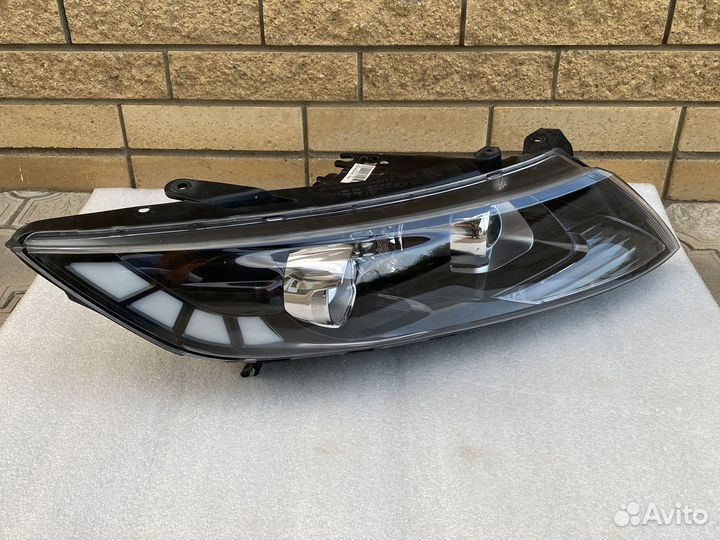 Фара правая галоген (2 линзы) KIA Optima 3 TF