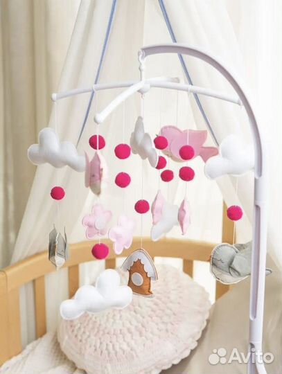 Мобиль на кроватку