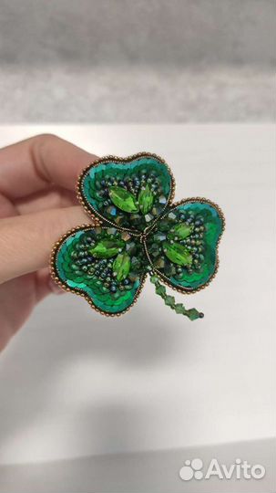 Брошь ручной работы