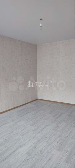 4-к. квартира, 83 м², 2/5 эт.