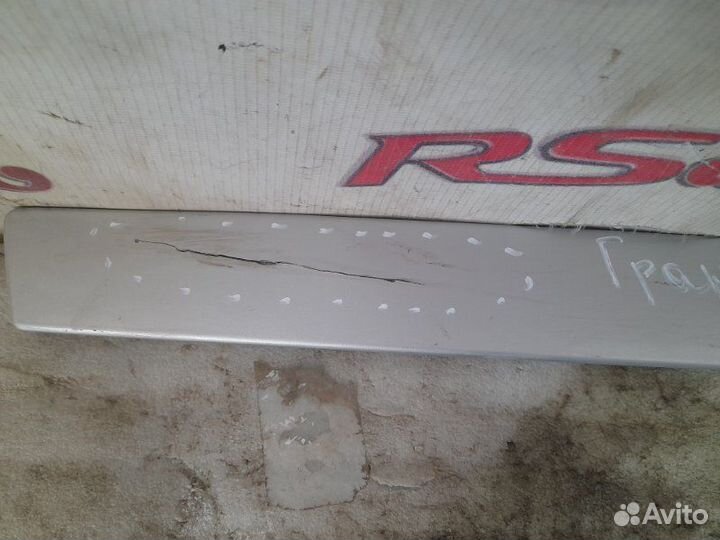 Накладка багажника задняя Лада Гранта liftback