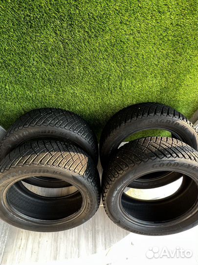 Goodyear Ultragrip Ice Arctic 225/55 R17