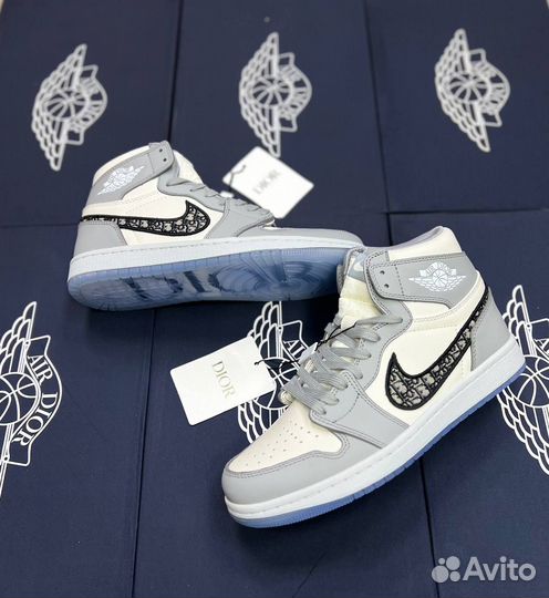 Кроссовки Dior x Nike Air Jordan 1 High OG