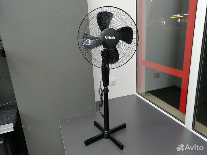 Вентиляторы Vitek MG-1828