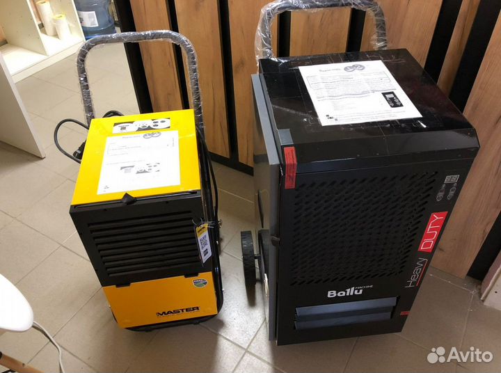 Осушитель воздуха Ballu на 80 литров Промышленный