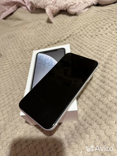 iPhone Xr, 128 ГБ