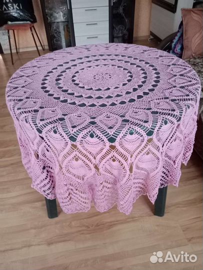 Скатерть круглая ажурная