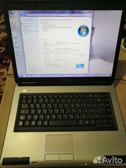 Ноутбук toshiba satellite L40-139