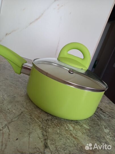 Продаю Ковшик 1 л Новый