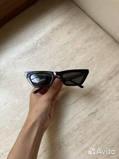 Солнцезащитные очки