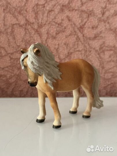 Лошади Schleich