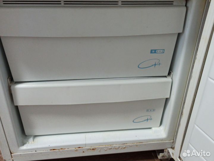 Холодильник на запчасти