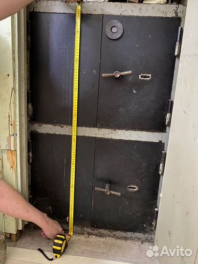 Оружейный сейф