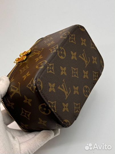 Косметичка Louis Vuitton