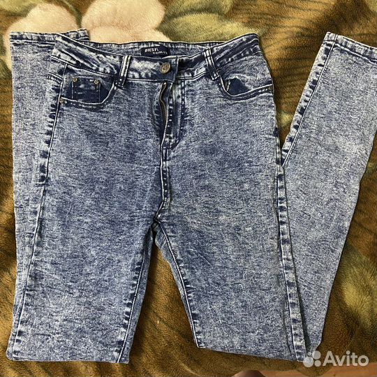 Джинсы skinny