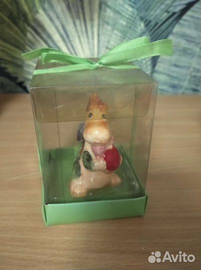 Динозавр, статуэтка интерьерная