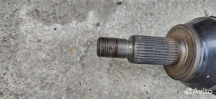 Приводной вал передний левый Land Rover Range Rov