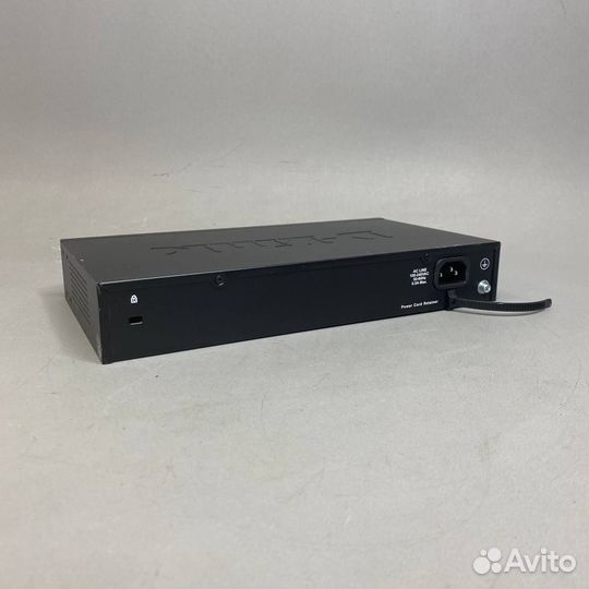 Коммутатор D-link DES-1016D