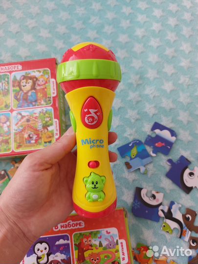 Музыкальная игрушка Микрофон и пазлы