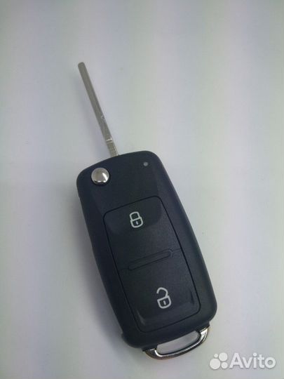 Ключ VW Amarok Transporter 7E0837202AD