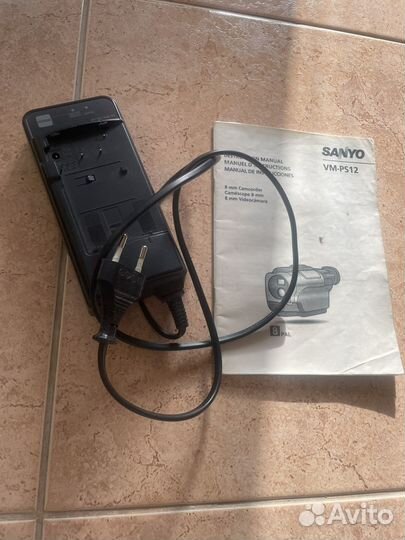 Видеокамера sanyo