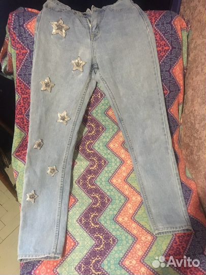 Джинсы с декором
