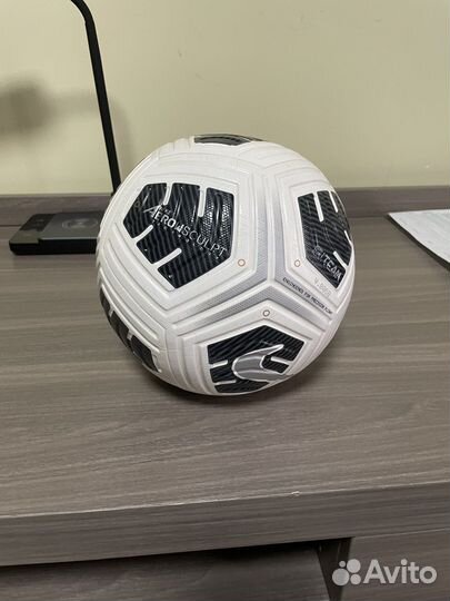 Футбольный мяч профессиональный nike