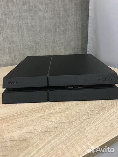 Sony PS4 fat