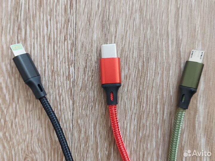 Кабель 3 в 1 Lightning iPhone / type c / micro USB