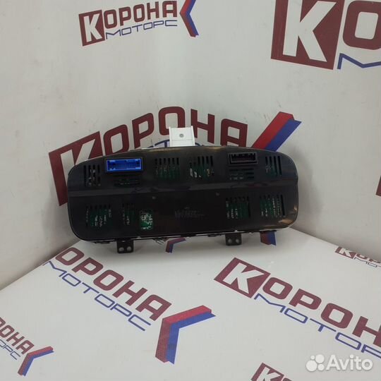 Панель приборов