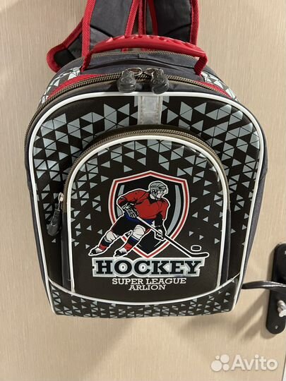 Школьный рюкзак