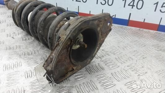 Стойка задняя левая nissan almera N16 (KML15SJ01)