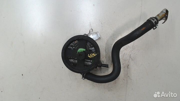 Гур Toyota Corolla Verso, 2002