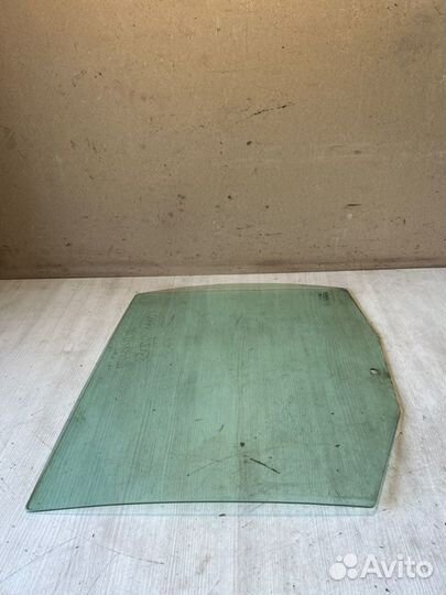 Стекло заднее правое Ford Fusion CBK fyjb