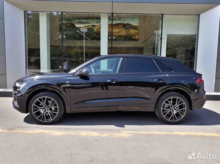 Audi Q8 3.0 AT, 2023